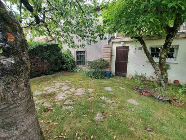 Vente Maison de village 9 pièces 218 m2 à Vrécourt