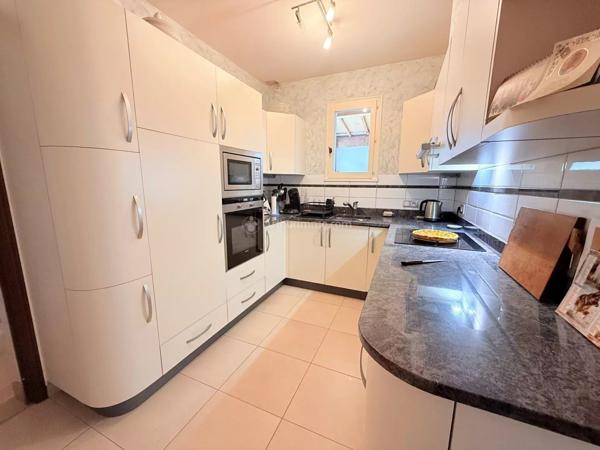 Vente Maison de village 9 pièces 218 m2 à Vrécourt