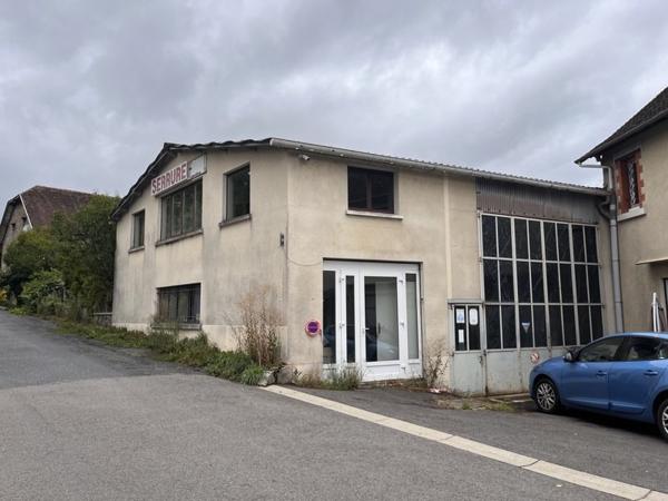 Immeuble à vendre |  Coussac-Bonneval |  637 m²