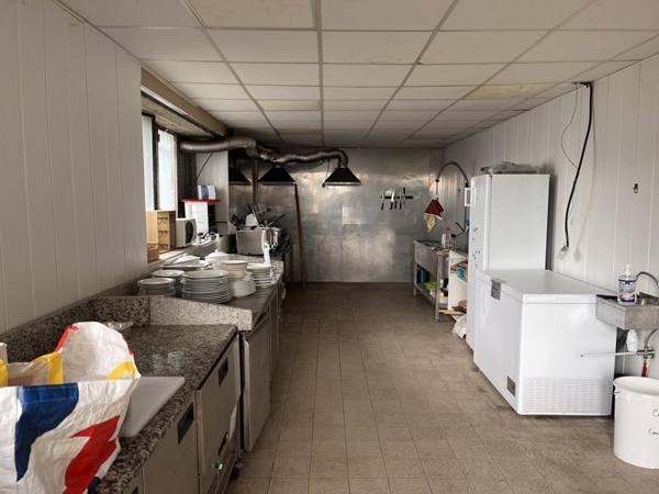 Immeuble à vendre |  Coussac-Bonneval |  637 m²