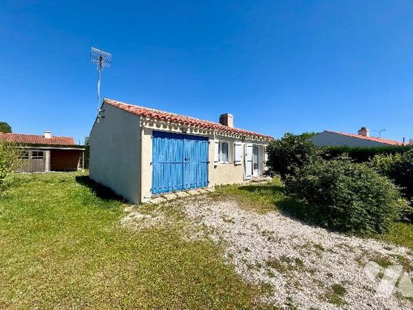 MAISON 2 CHAMBRES PROCHE COMMODITES !