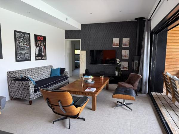 Maison plain-pied Cozes 200 m²