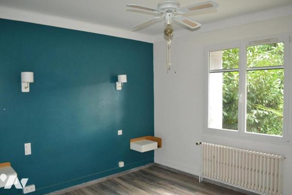 MAISON INDIVIDUELLE AVEC TERRAIN ATTENANT DE 1191 m²