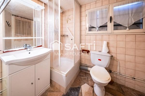 DIJON Sainte Anne - Maison 5 pièces de 115 m2 sur deux niveaux - Dépendances et jardin