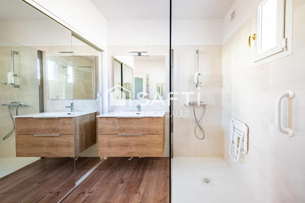 DIJON Sainte Anne - Maison 5 pièces de 115 m2 sur deux niveaux - Dépendances et jardin