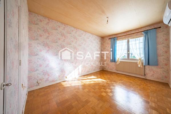 DIJON Sainte Anne - Maison 5 pièces de 115 m2 sur deux niveaux - Dépendances et jardin