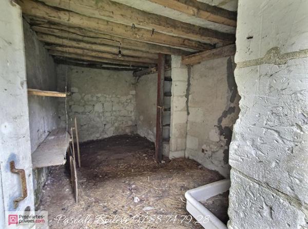 Maison à rénover  centre Bourg  - VERNANTES (49390)