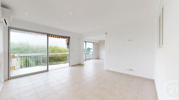 Appartement F2Bis à vendre  3 pièces - 76,63 m 2   BAYONNE  - 64