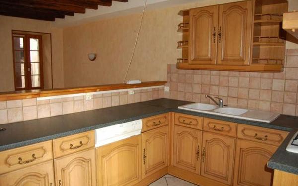 Maison à louer    3 pièces •  Crézancy-en-Sancerre