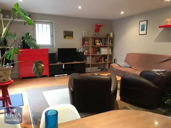 Appartement à louer 3 pièces 85.52m²