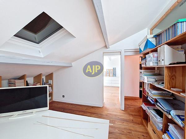 Vente maison Le Taillan Medoc : 745 000 € - AJP Immobilier Mérignac