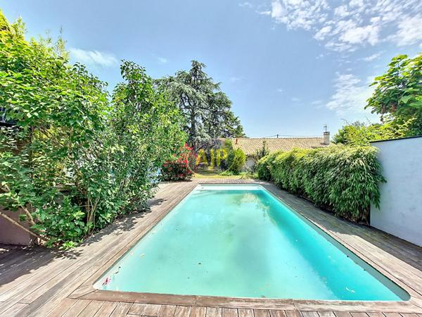 Vente maison Le Taillan Medoc : 745 000 € - AJP Immobilier Mérignac