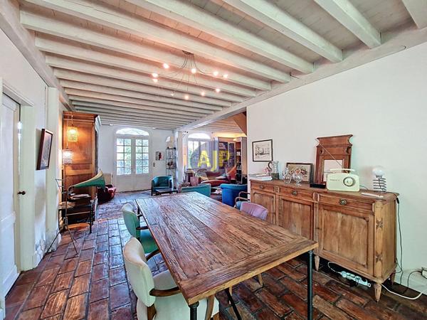 Vente maison Le Taillan Medoc : 745 000 € - AJP Immobilier Mérignac