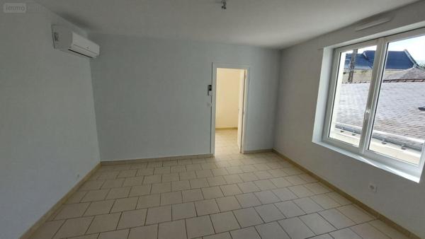Appartement rénové à louer à Chalonnes-sur-Loire dans le Maine-et-Loire (49290), ref : 12516/1022   
NOTRE DAME