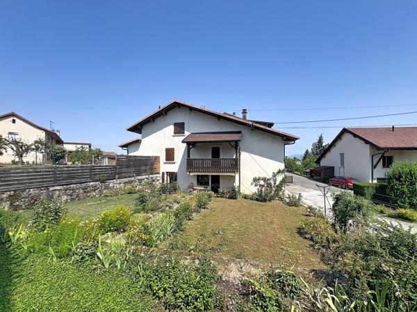 Maison
         6 pièces
        - 155 m² Exclusivité 440 000 € *