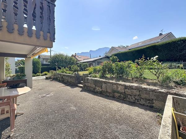 Maison
         6 pièces
        - 155 m² Exclusivité 440 000 € *