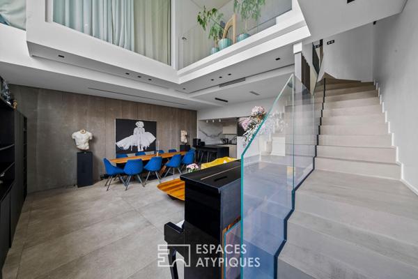 Ancien atelier d’artiste aménagé en loft familial d’exception – Wagram-Pereire