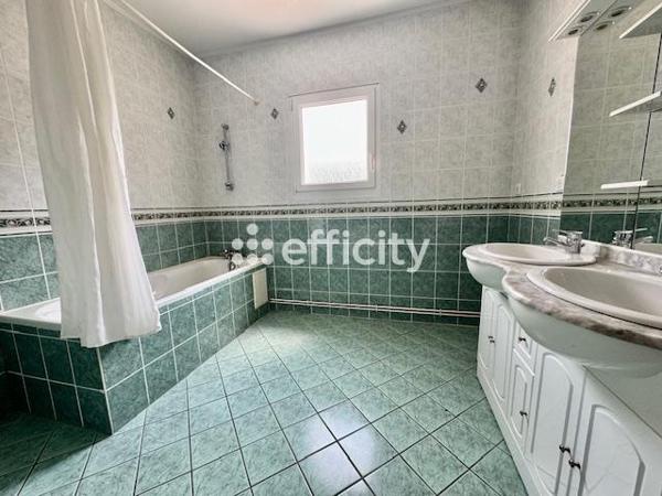 Maison 6 pièces - 118 m²