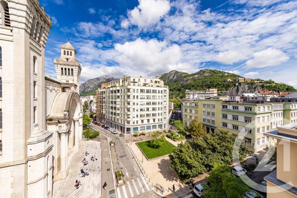 Appartement T3 à vendre  3 pièces - 97,03 m2 GRENOBLE - 38