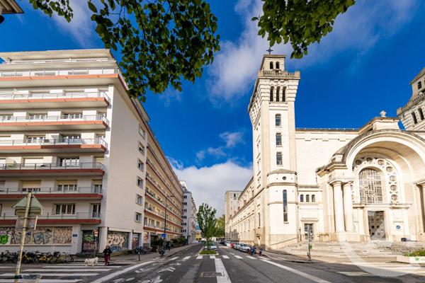Appartement T3 à vendre  3 pièces - 97,03 m2 GRENOBLE - 38