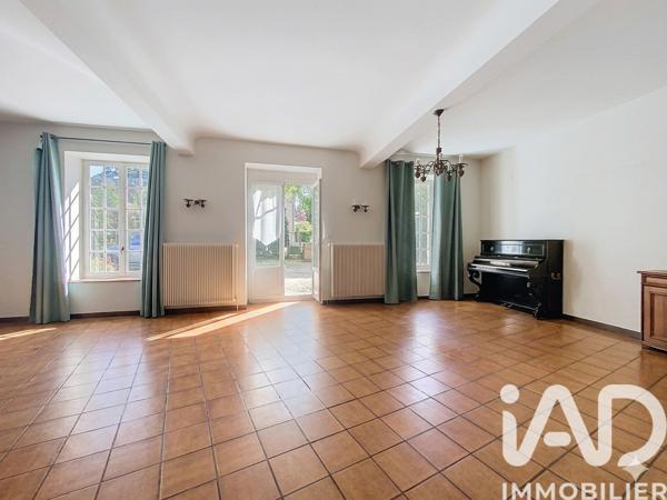 Maison à vendre 4 pièces 148 m² Saint-Genis-Laval