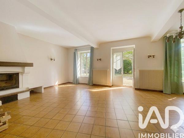 Maison à vendre 4 pièces 148 m² Saint-Genis-Laval