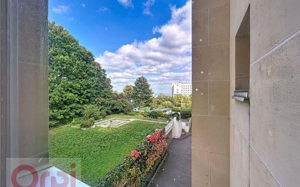 Appartement à vendre    4 pièces • 101 m2 Châtillon