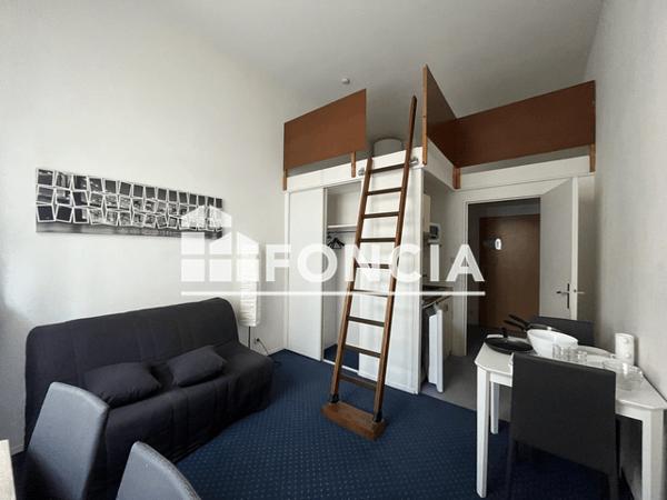Location Studio meublé 19.54 m² - 20 RUE DE LA CHOCOLATERIE Blois 41000