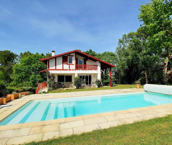 à vendre maison Arbonne 5 chambres