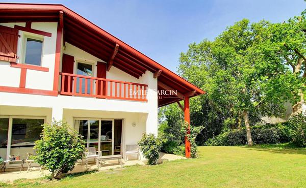 à vendre maison Arbonne 5 chambres