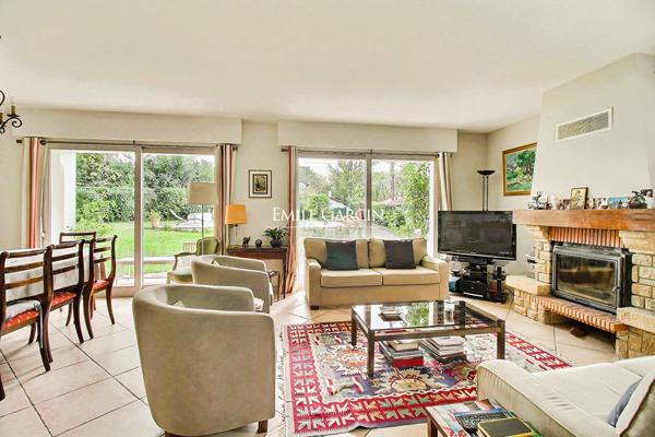 à vendre maison Arbonne 5 chambres