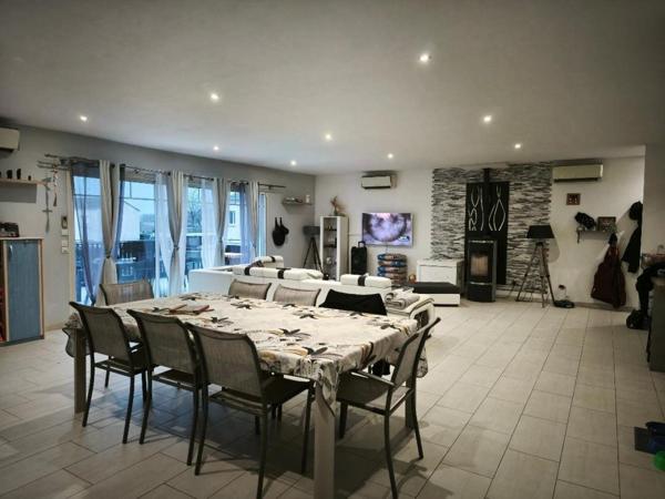 Maison à SAINT-SAVIN, 33920 - 5 pièces 147m²