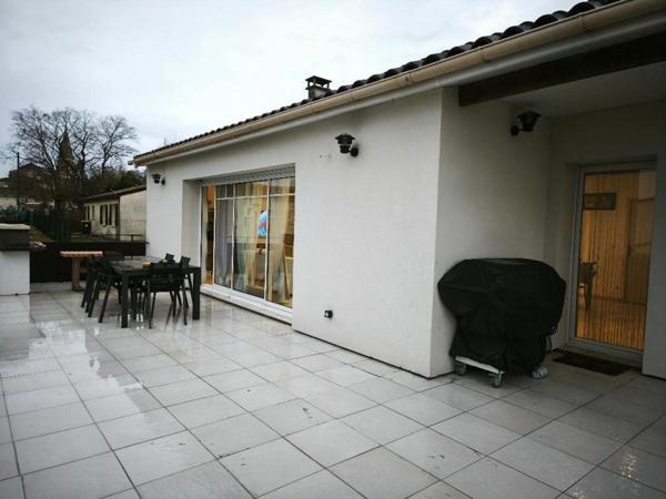 Maison à SAINT-SAVIN, 33920 - 5 pièces 147m²