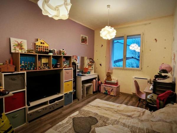 Maison à SAINT-SAVIN, 33920 - 5 pièces 147m²