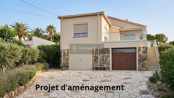 Vente                                                      Villa
                        
                     6 pièces                      126 m2                     à Saint-Aygulf