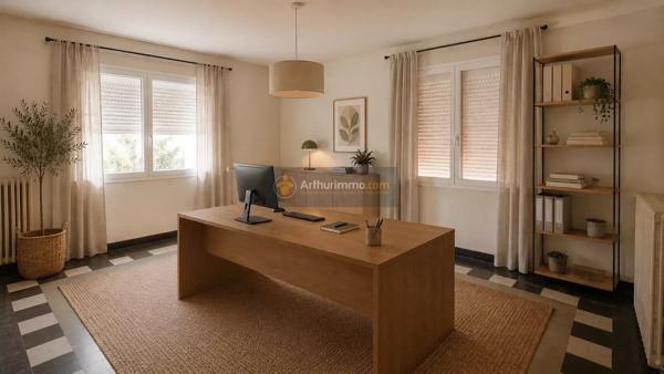 Vente                                                      Villa
                        
                     6 pièces                      126 m2                     à Saint-Aygulf