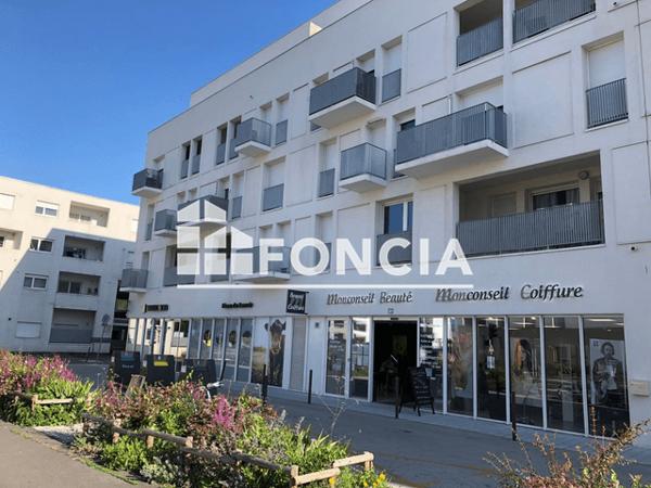 Location Appartement 2 pièces 53.4 m² - 177 RUE DU PAS NOTRE DAME Tours 37100