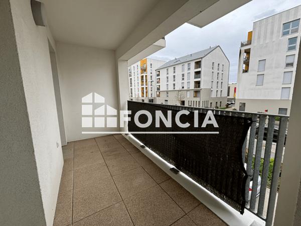 Location Appartement 2 pièces 53.4 m² - 177 RUE DU PAS NOTRE DAME Tours 37100