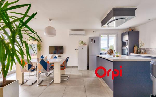 Maison à vendre    6 pièces • 120 m2 Feyzin