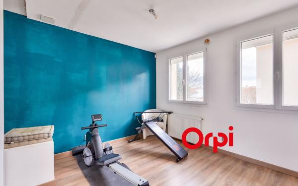 Maison à vendre    6 pièces • 120 m2 Feyzin