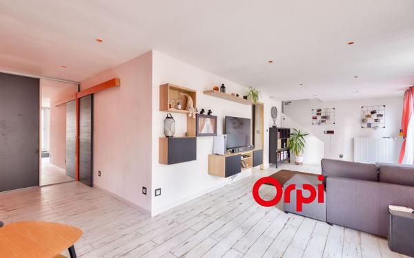 Maison à vendre    6 pièces • 120 m2 Feyzin