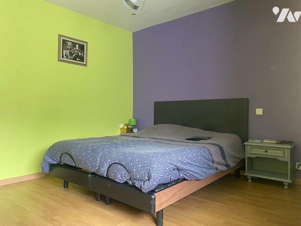 Maison Bourgvallees 6 pièce(s) 135.25 m2