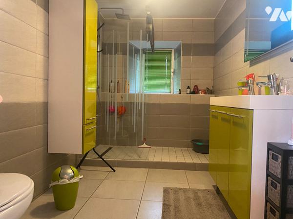 Maison Bourgvallees 6 pièce(s) 135.25 m2