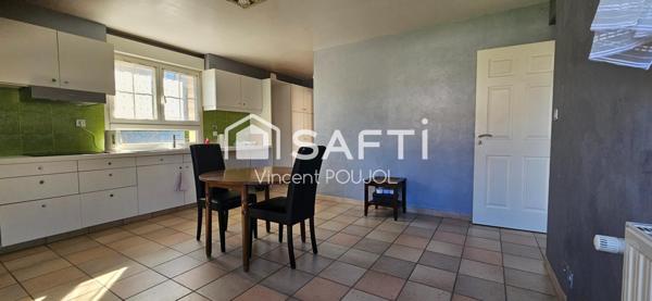 Maison contemporaine proche centre ville avec garage et parking privatif