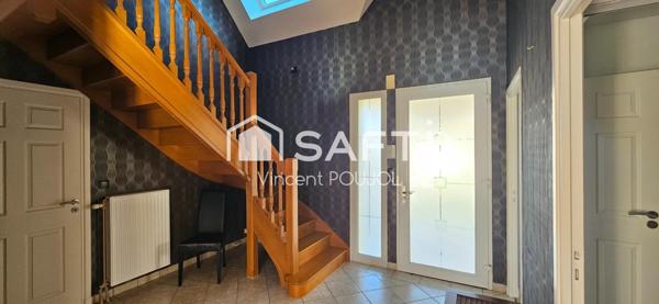 Maison contemporaine proche centre ville avec garage et parking privatif