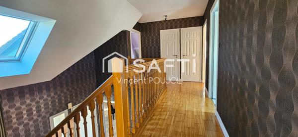 Maison contemporaine proche centre ville avec garage et parking privatif