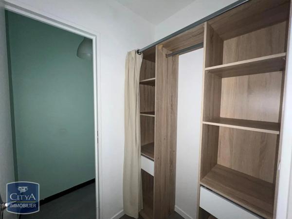 Appartement à louer 2 pièces 52.65m² Vichy (03200)