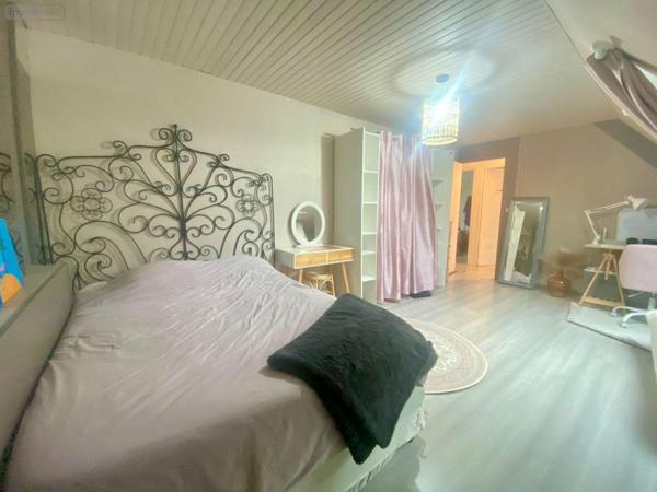 Maison à vendre à Guécélard dans la Sarthe (72230), ref : 72122-1420