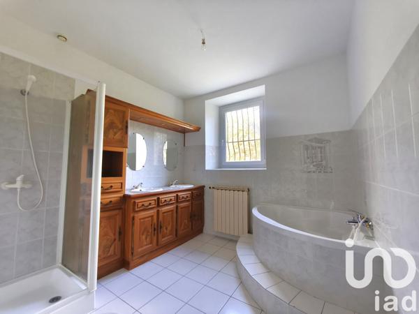 Maison à vendre 5 pièces 163 m² Chepniers