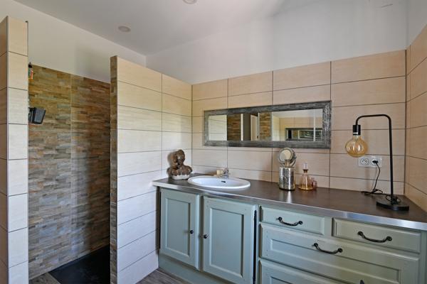 Maison
         5 pièces
        - 162 m² Bien prestige 459 000 € *